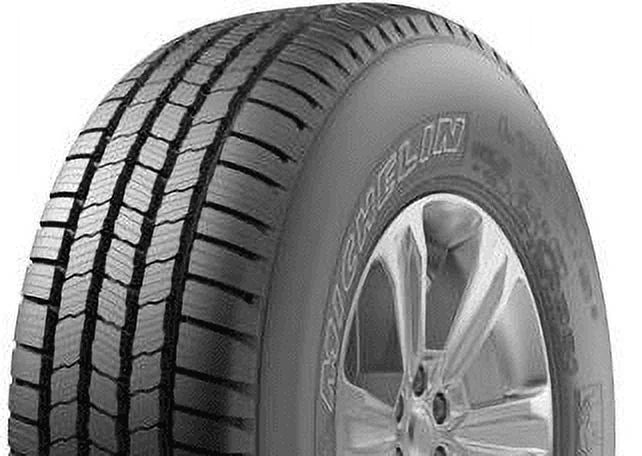 Defender LTX M/S All-Season LT265/60R20/E 121/118R Light Truck Tire
