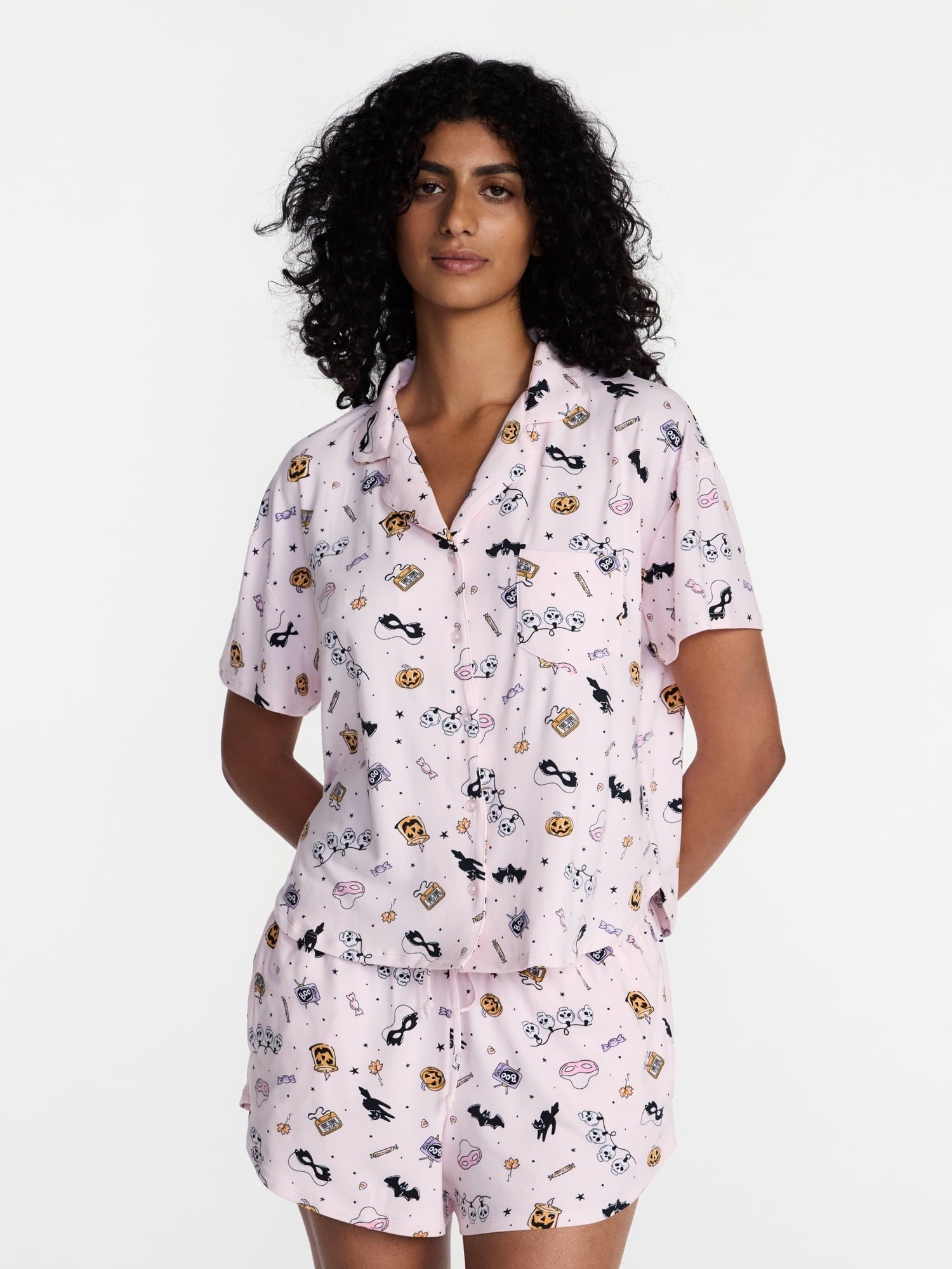 Halloween Women's Notched Top and Shorts Pajama Set from Way to Celebrate, 2-Piece